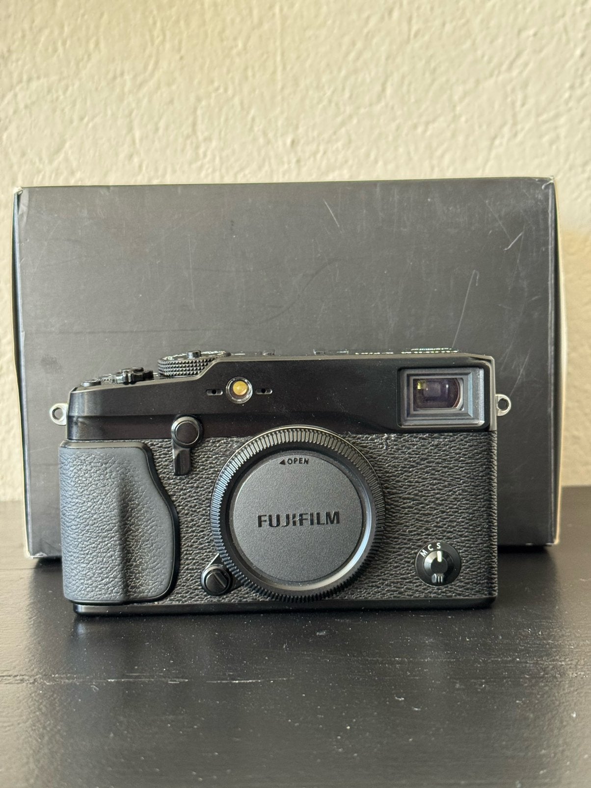 Fujifilm X-Pro1 Camera Body Fuji XPRO1 X Pro1, Ophalen of Verzenden, Zo goed als nieuw, Fujifilm, Systeemcamera