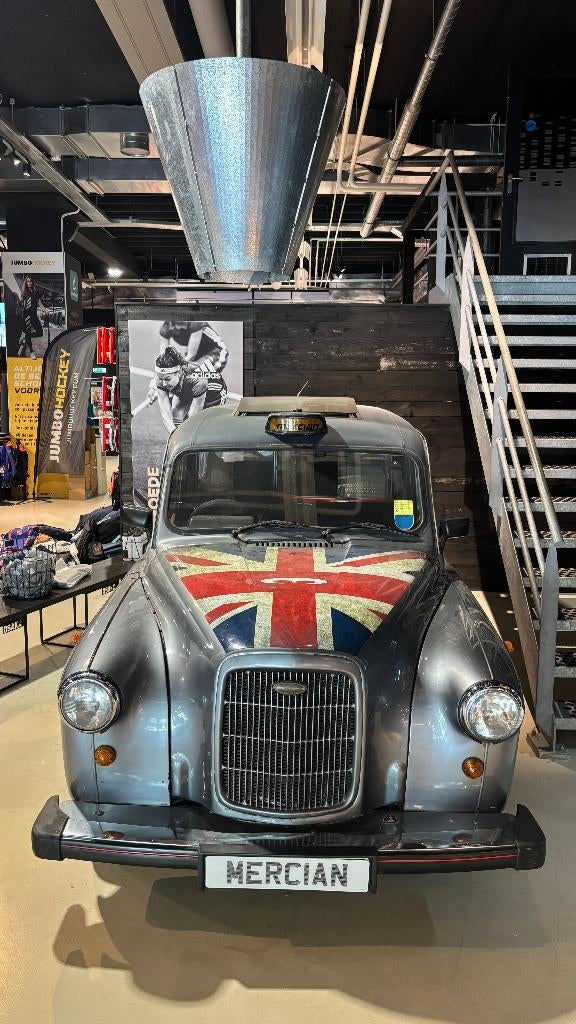Austin FX4, Auto's, Austin, Bedrijf, Overige brandstoffen, Euro 1, Overige carrosserieën, Handgeschakeld, Zilver of Grijs, Zwart