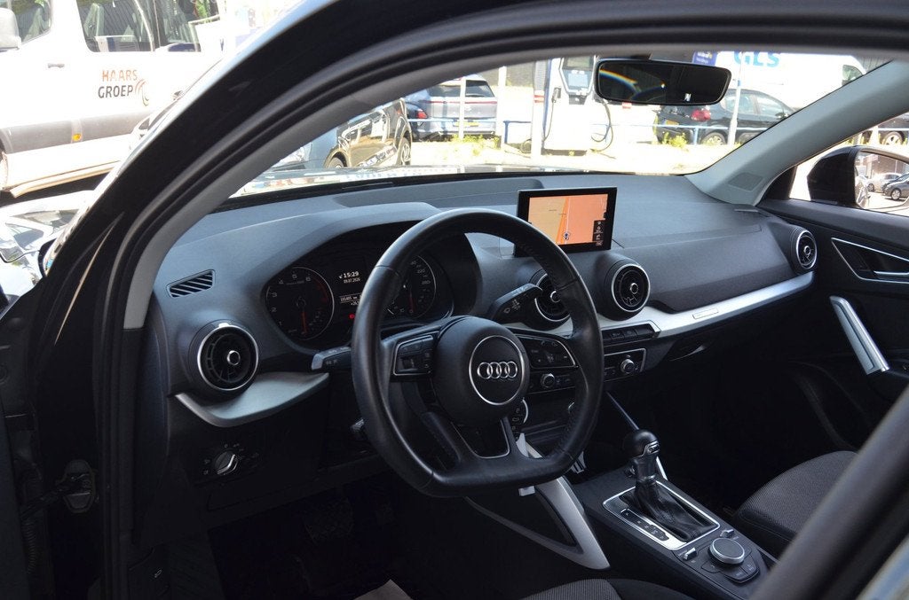 Audi Q2 35 TFSI epic|AUTOMAAT|NAVI|LED|STOELVERW.|DEALERONDE, Auto's, Audi, 4 cilinders, Zwart, Origineel Nederlands, Bedrijf