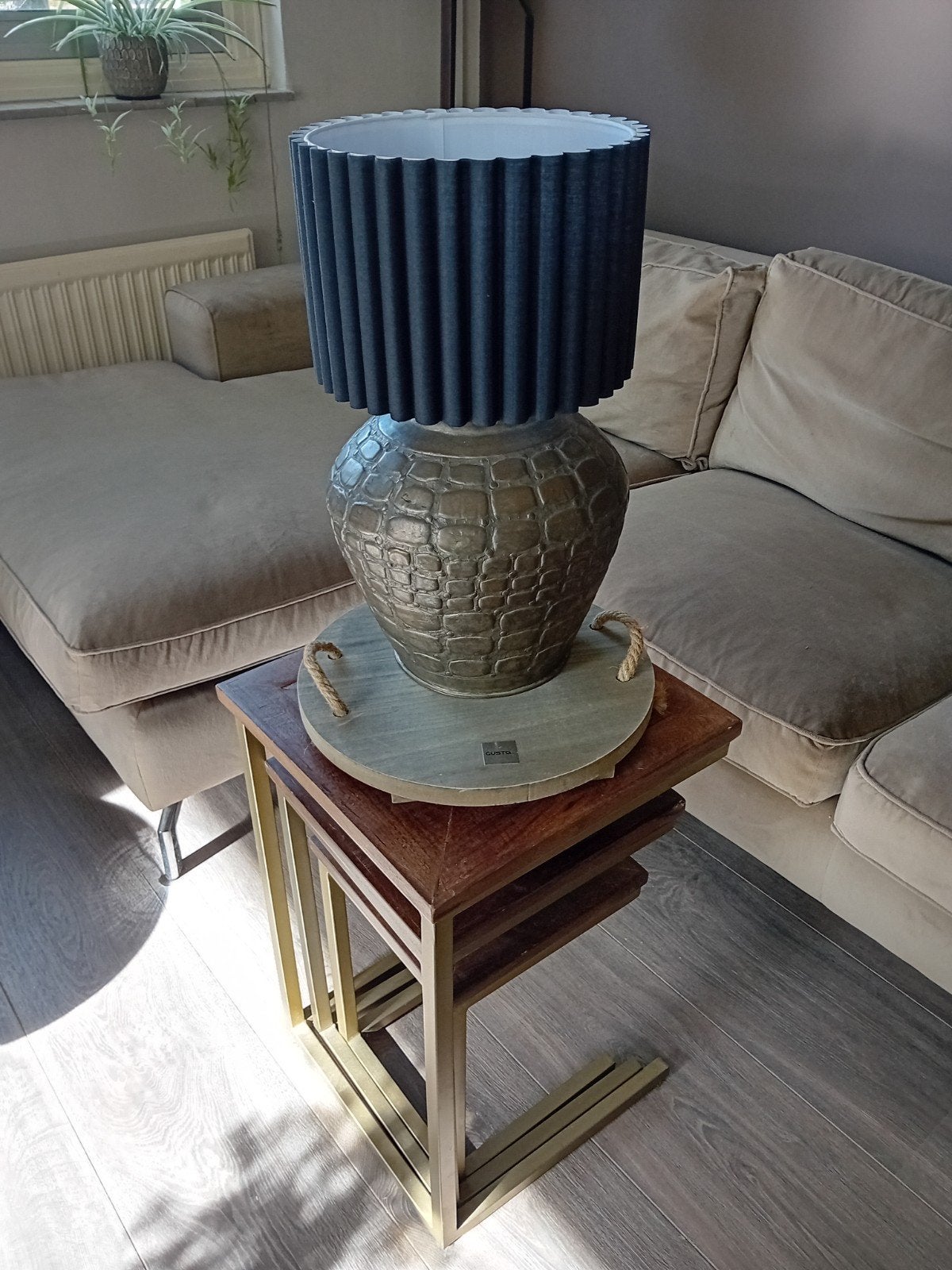 Leuke Lamp met een zwarte kap, Ophalen, Gebruikt, 47 cm, E27 (groot)