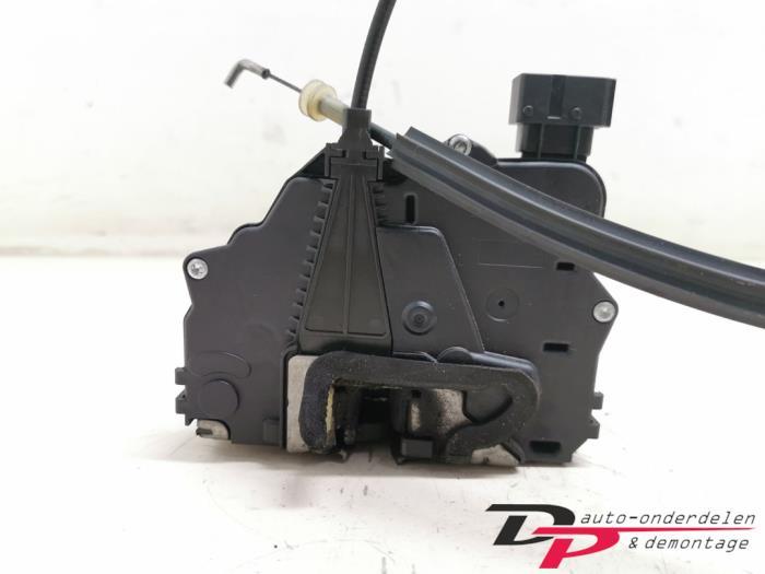 Deurslot Mechaniek 2Deurs rechts van een Fiat Punto Grande, Auto-onderdelen, Gebruikt, -, -, Ophalen of Verzenden