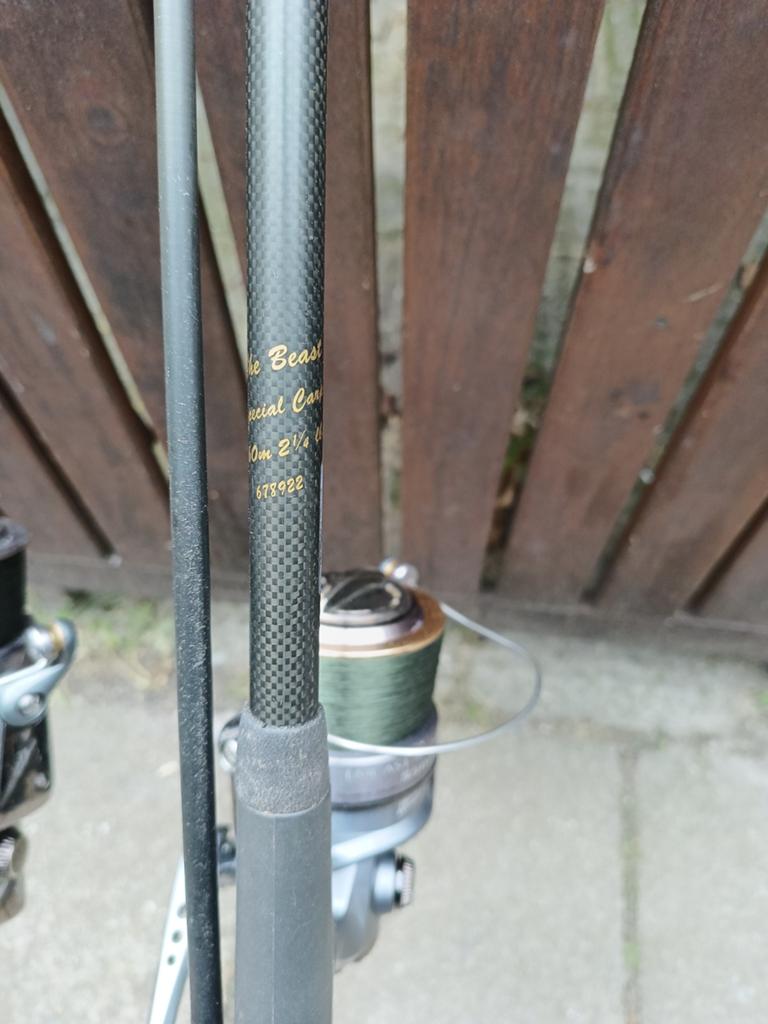 The beast karper hengels en daiwa emcast 5500 molens, Ophalen, Werphengel