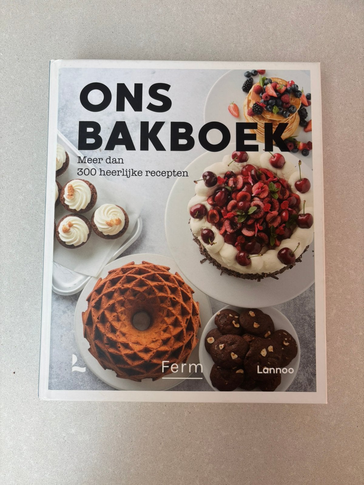 Ons Bakboek - Ferm, Ophalen of Verzenden, Zo goed als nieuw, Taart, Gebak en Desserts