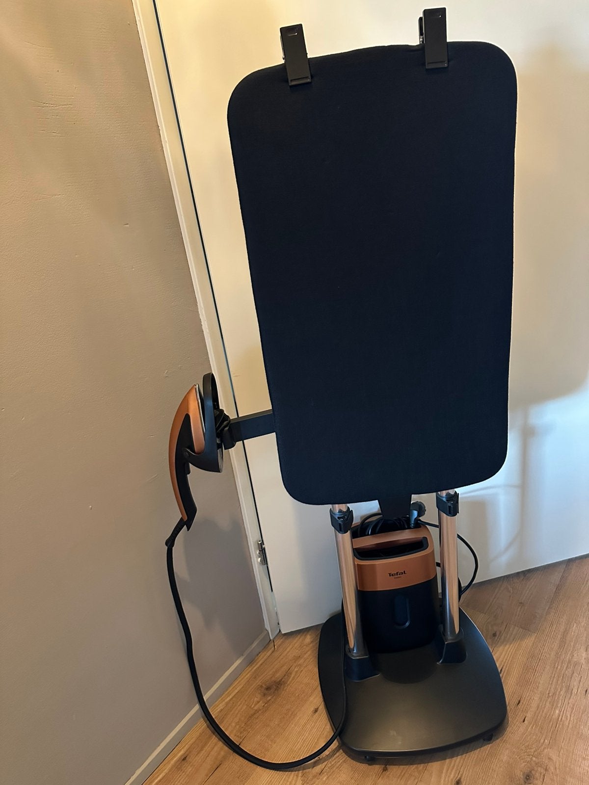 Tefal IXEO All-in-One Solution kledingstomer met strijkplank, Ophalen of Verzenden, Zo goed als nieuw