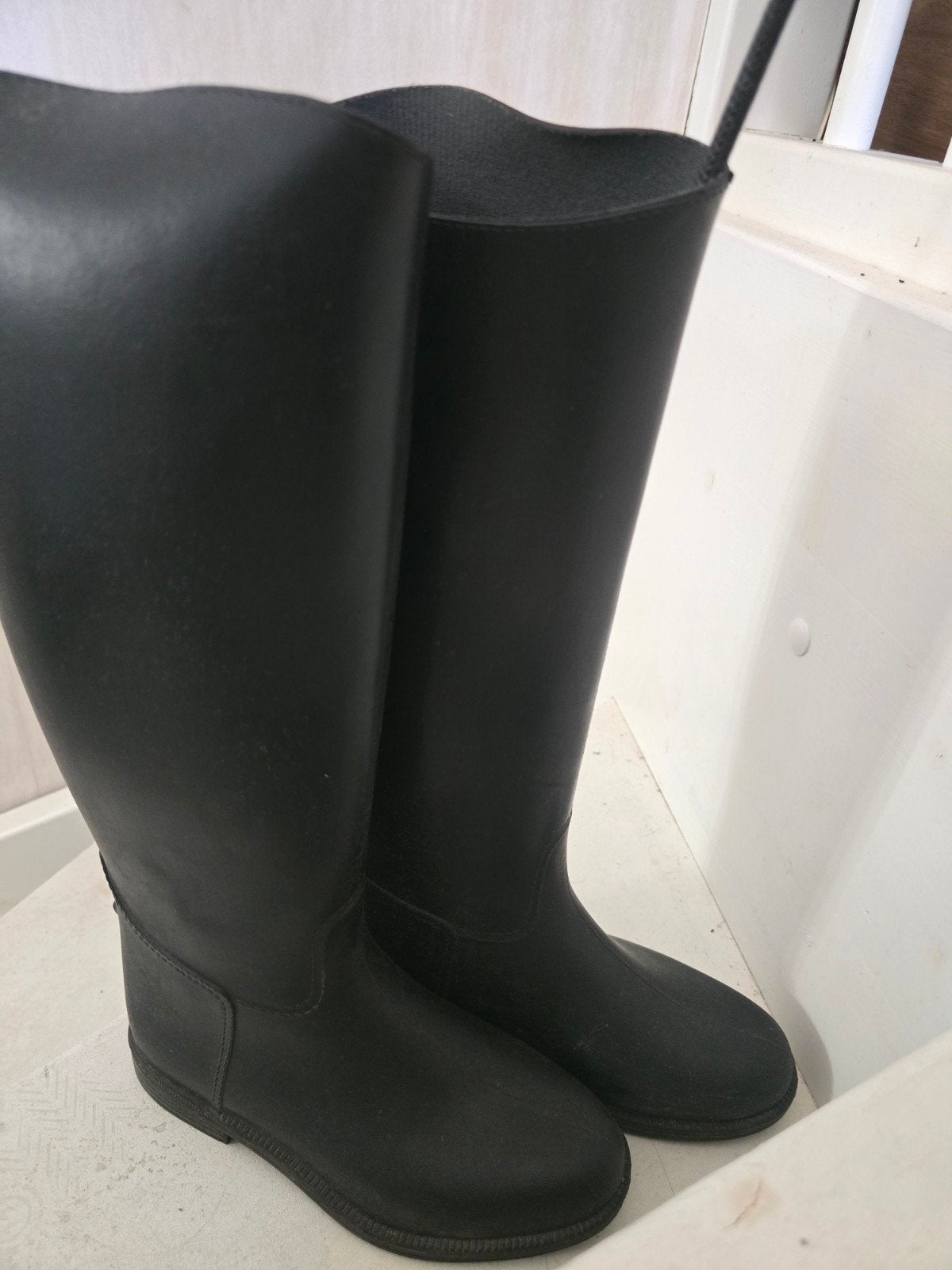 Fauganza paardrijlaarzen maat 36 EU zwaart met dressuurstok, Dieren en Toebehoren, Paardrijkleding, Ophalen, Dressuur, Zo goed als nieuw