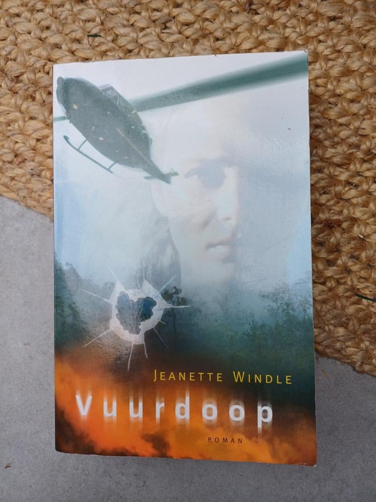 Jeanette Windle - Vuurdoop, Boeken, Ophalen, Zo goed als nieuw, Jeanette Windle