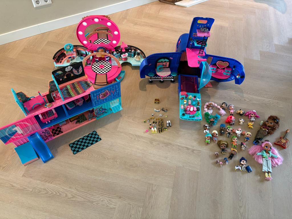 L.O.L. Surprise! poppen met clubhuis, kapperset en camper, Ophalen, Gebruikt, Overige typen