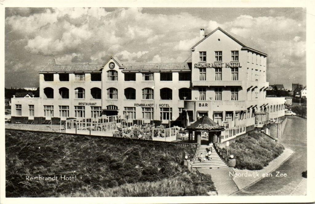 Rembrandt Hotel, Noordwijk aan Zee - volk auto - 1959 gelope, Ophalen of Verzenden, 1940 tot 1960, Gelopen, Zuid-Holland
