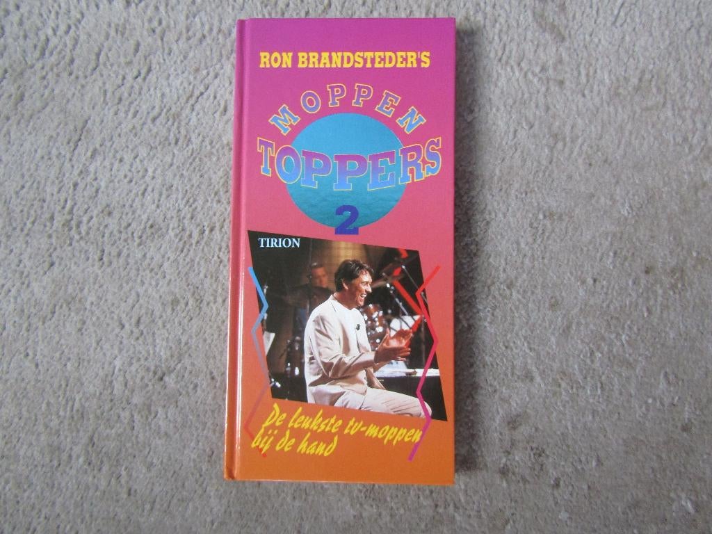 Boek: Ron Brandsteder's Moppen Toppers 2, Ophalen of Verzenden, Gelezen, Ron Brandsteder, Moppen