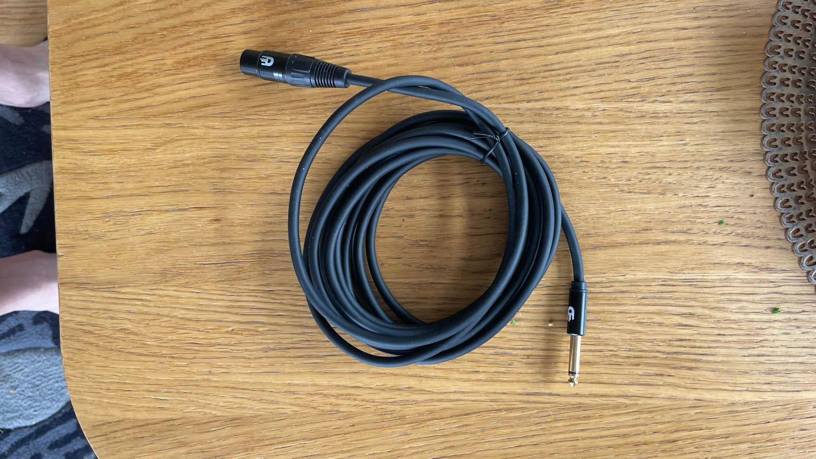 Xlr female naar jack 6,3 mm kabel, Ophalen of Verzenden, Zo goed als nieuw, 2 tot 5 meter, Overige kabels