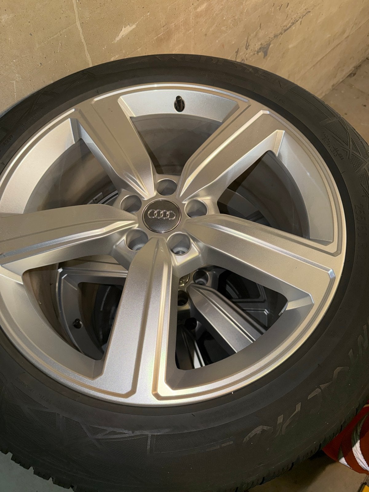 Originele Audi velgen + winterbanden, Ophalen, Nieuw
