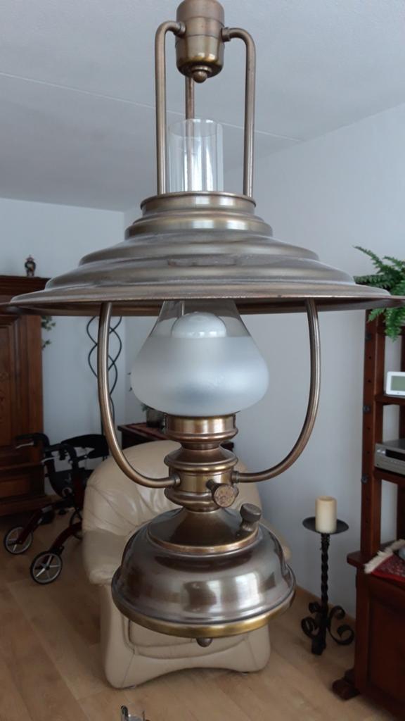 BRONSKLEURIGE VINTAGE OLIELAMP., Ophalen of Verzenden