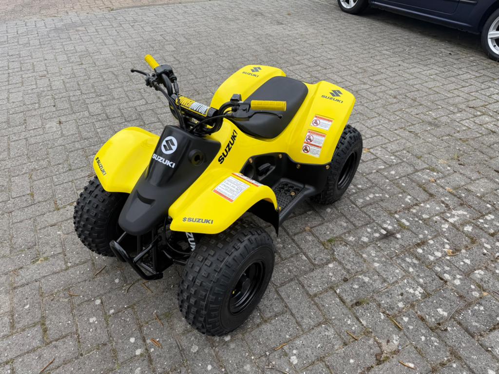 Suzuki lta50 in nieuwstaat LEES ADVERTENTIE