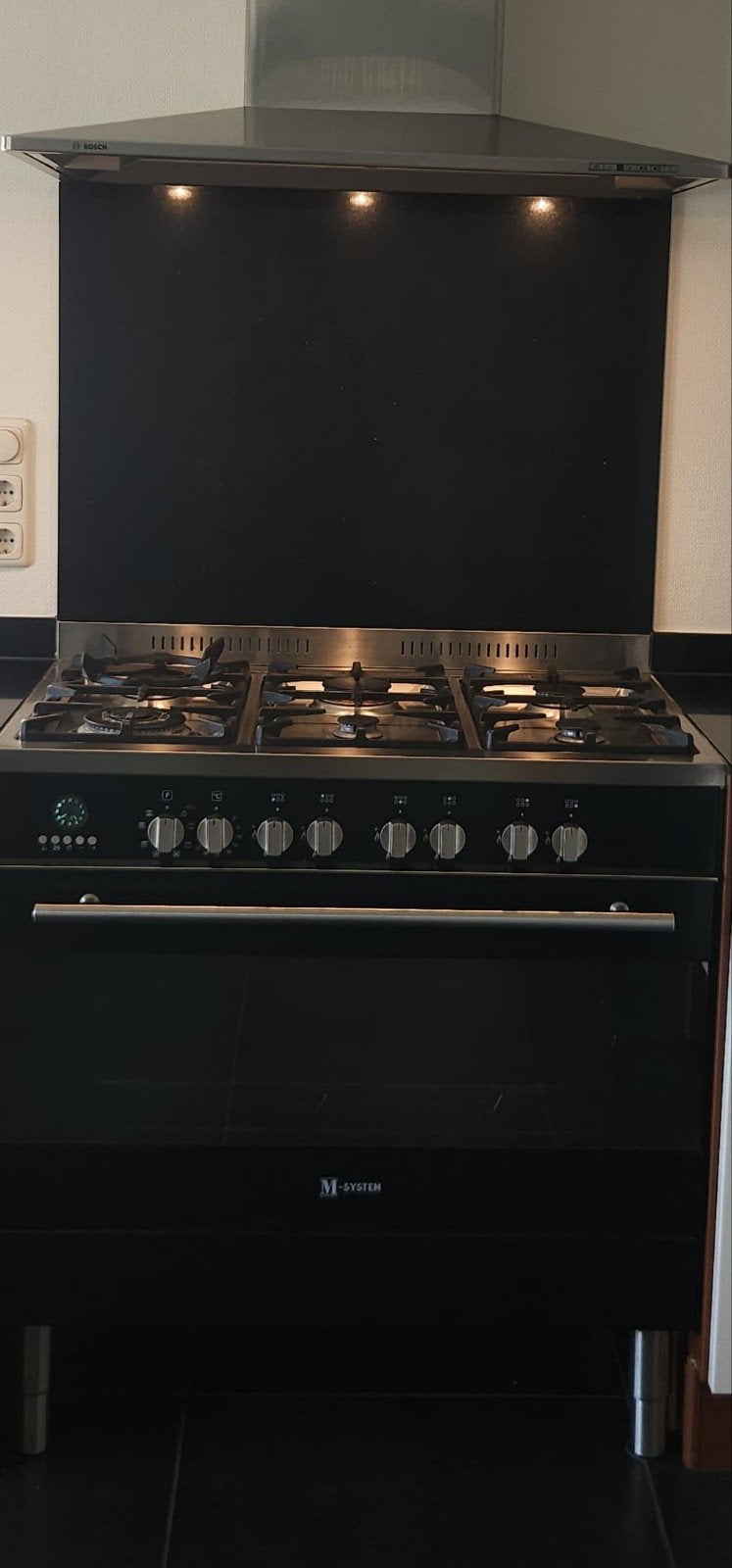 M-system Attila-Line Fornuis met 6 Gaspitten en grote oven, Witgoed en Apparatuur, Fornuizen, Ophalen, Gebruikt, Hete lucht, 60 cm of meer