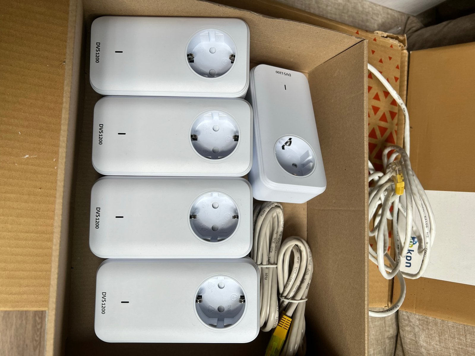 Devolo dLAN DVS 1200 Powerline Adapters (5 stuks) evt p st., Ophalen of Verzenden, Zo goed als nieuw
