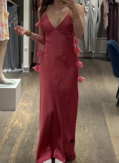 Satijnen gelegenheidsjurk, Kleding | Dames, Gelegenheidskleding, Zo goed als nieuw, Overige typen, Maat 36 (S), Roze, Ophalen of Verzenden