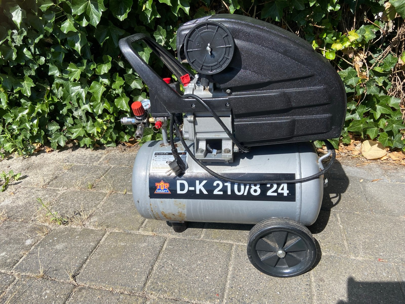 Compressor Top Craft D-K 210/8 24 liter luchtcompressor., Minder dan 25 liter, Ophalen, Minder dan 200 liter/min