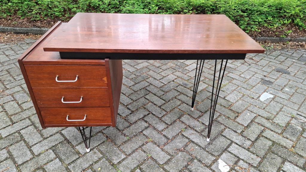 Dutch Design Hairpin Bureau Cees Braakman voor Pastoe, Ophalen, Met lades, Gebruikt, Hout