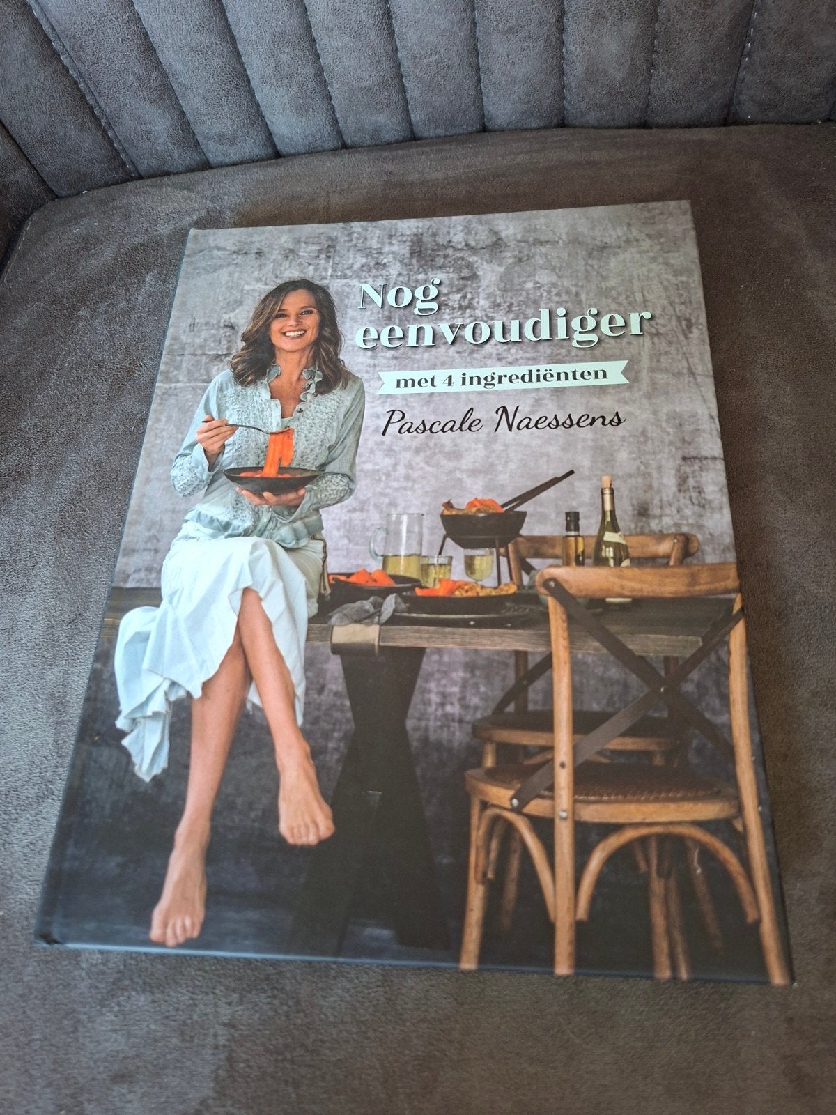 Nog eenvoudiger met 4 ingrediënten - Pascale Naessens, Boeken, Hoofdgerechten, Pascale Naessens, Gezond koken, Ophalen of Verzenden