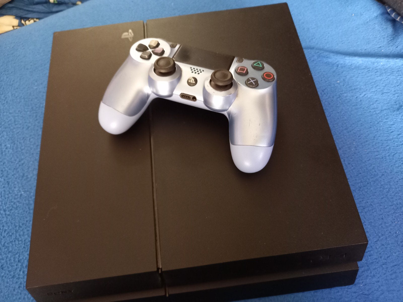 PS4 Slim 500GB met controller en 5 games, Vanaf 18 jaar, Overige genres, Ophalen of Verzenden, Zo goed als nieuw