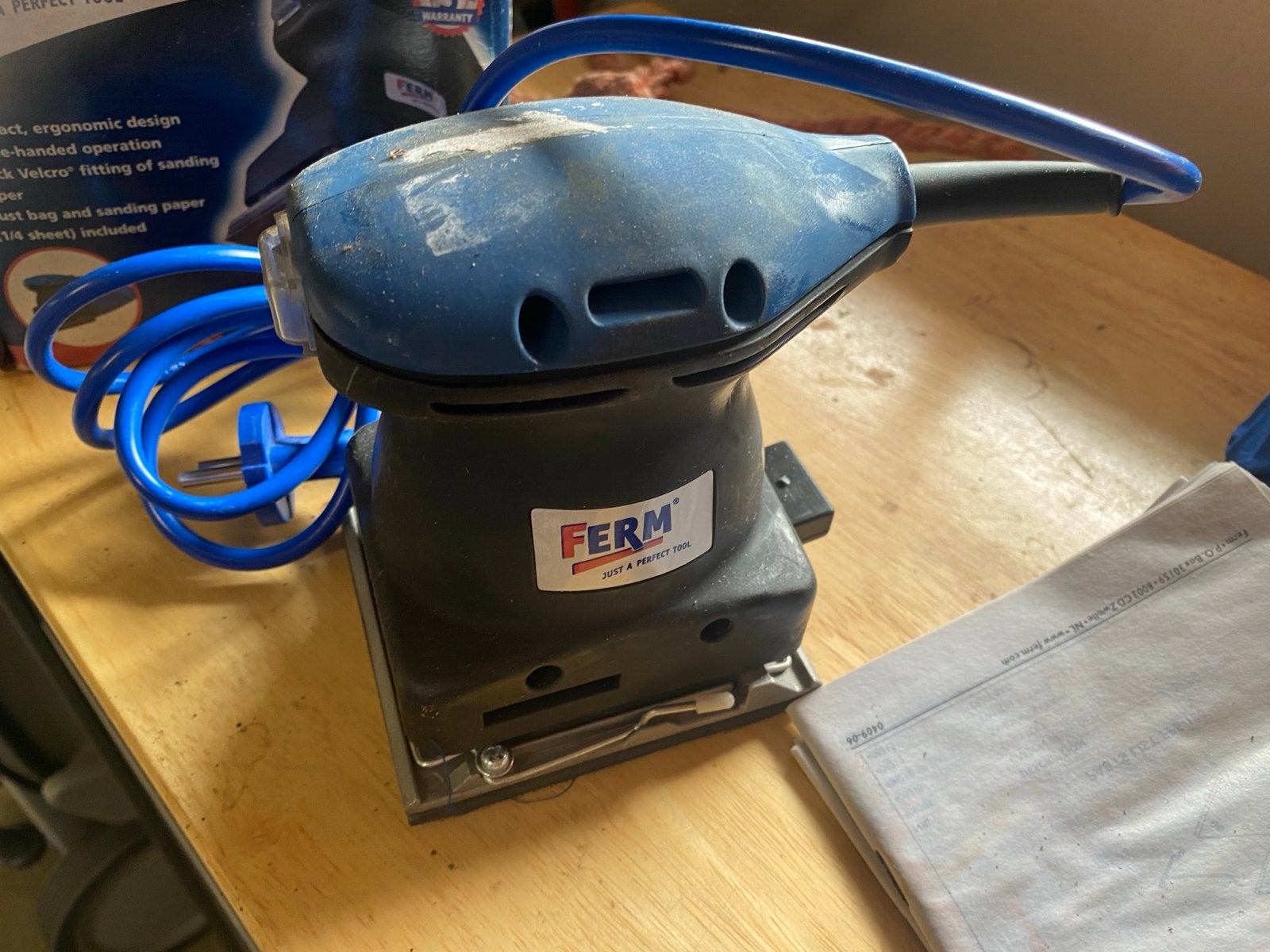 Ferm FPS-180 Vlakschuurmachine - Compact en Ergonomisch, Ophalen of Verzenden, Gebruikt, Minder dan 600 watt, Vlakschuurmachine