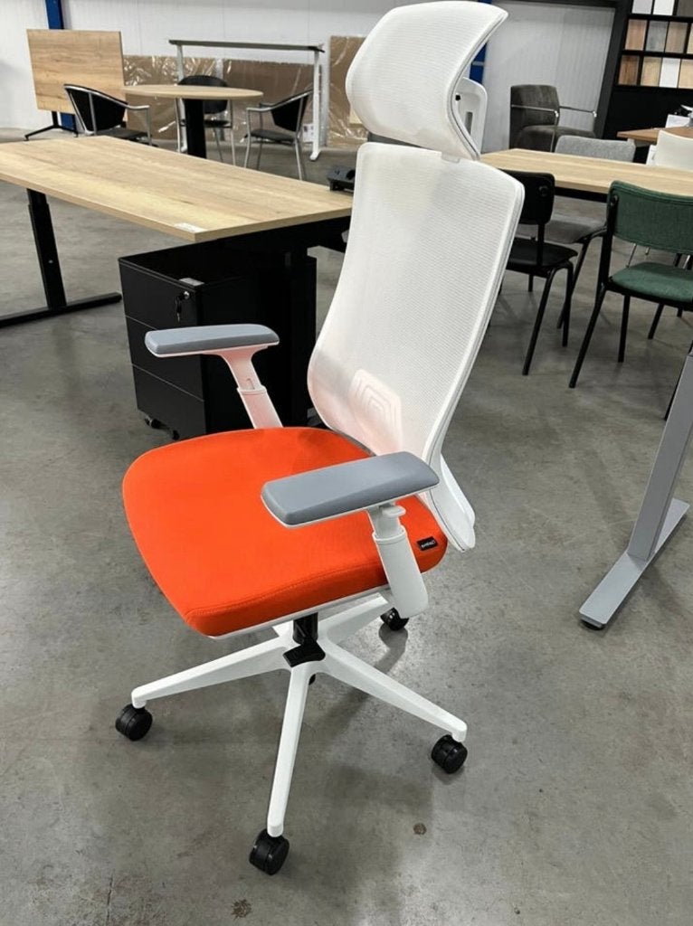 Nieuw in doos Euroseats Verona bureaustoel EN1335 - Oranje, Ophalen of Verzenden, Ergonomisch, Nieuw, Oranje