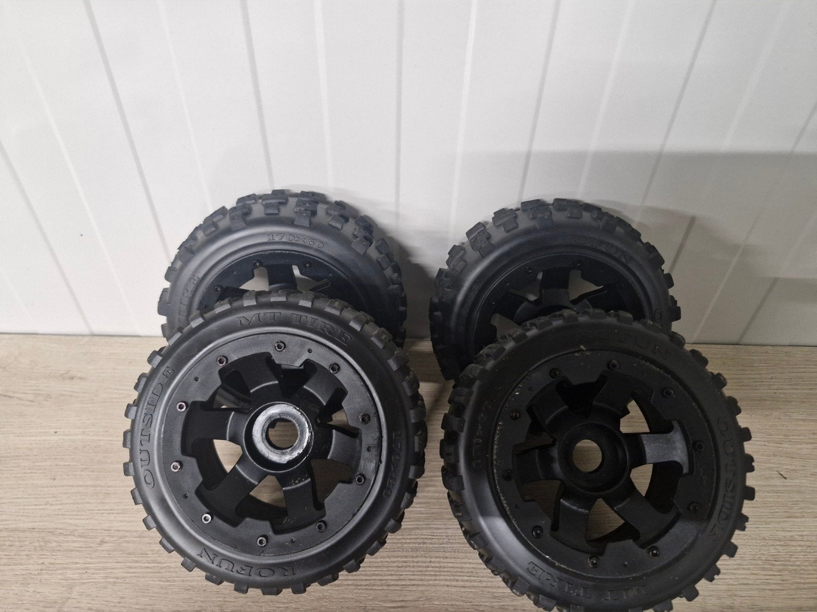 hpi baja wielen, Ophalen of Verzenden, Overige schalen, Benzine