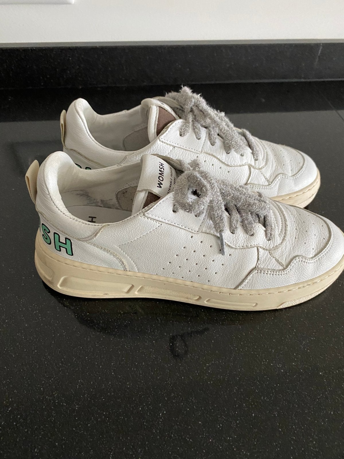 SNEAKER WOMSH LEER WIT 38, Wit, WOMSH, Ophalen of Verzenden, Sneakers of Gympen