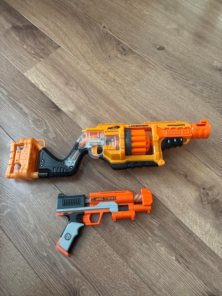 Nerf Lawbringer en Zombiestrike Blasters - Goede staat, Ophalen of Verzenden, Gebruikt, Jongen of Meisje