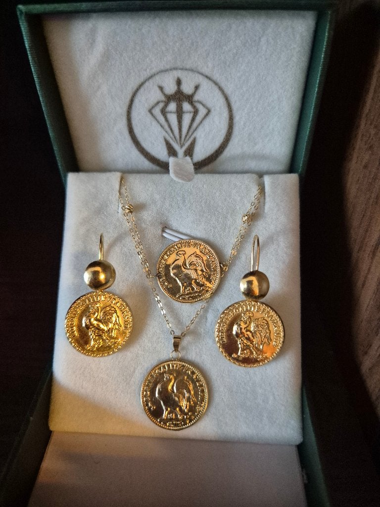 18 karaat gouden armbandje/ketting,hanger/oorbellen, Met hanger, Ophalen of Verzenden, Zo goed als nieuw, Goud
