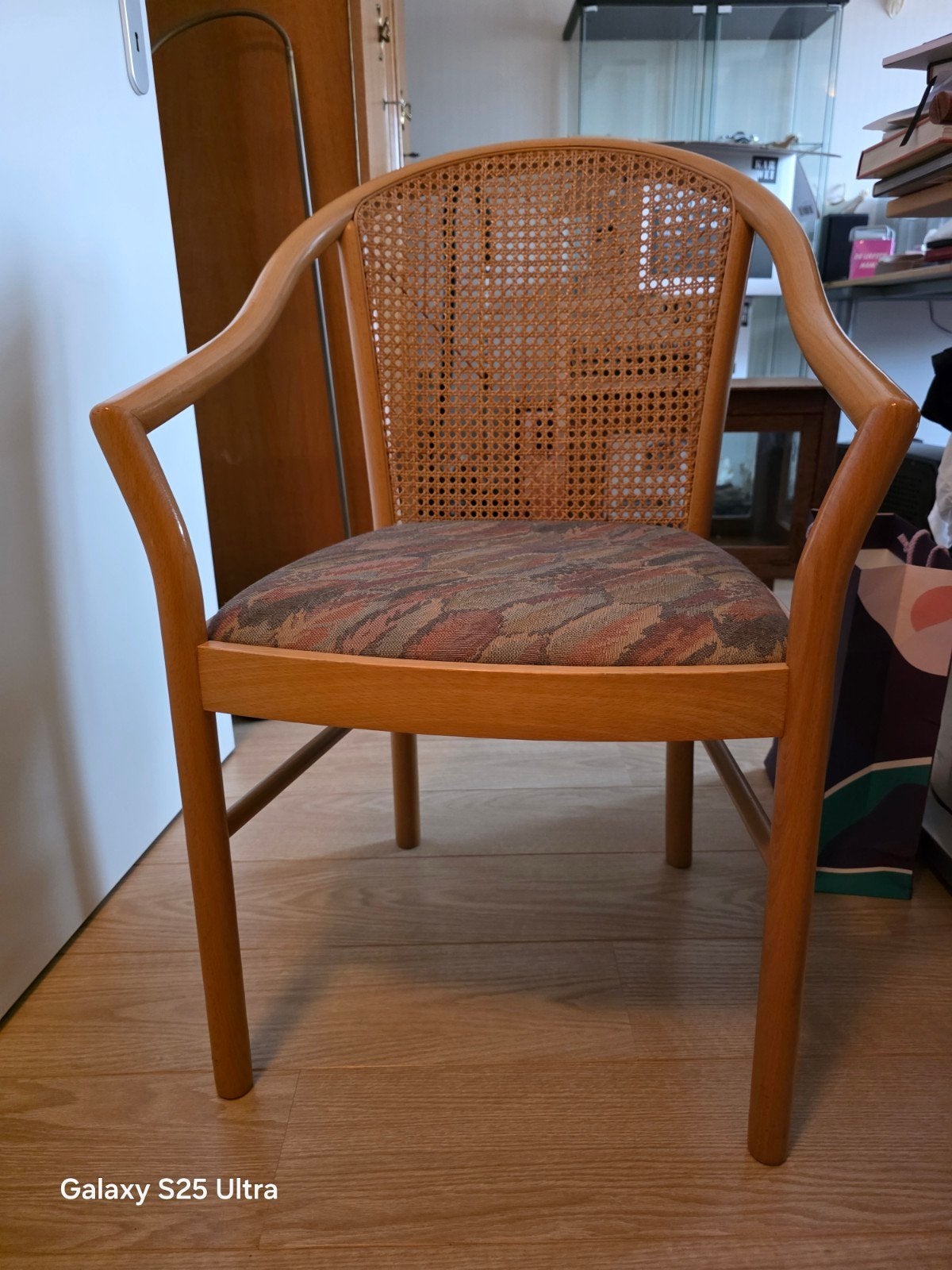 mooie armstoelen, Huis en Inrichting, Stoelen, Ophalen, Zo goed als nieuw, Twee