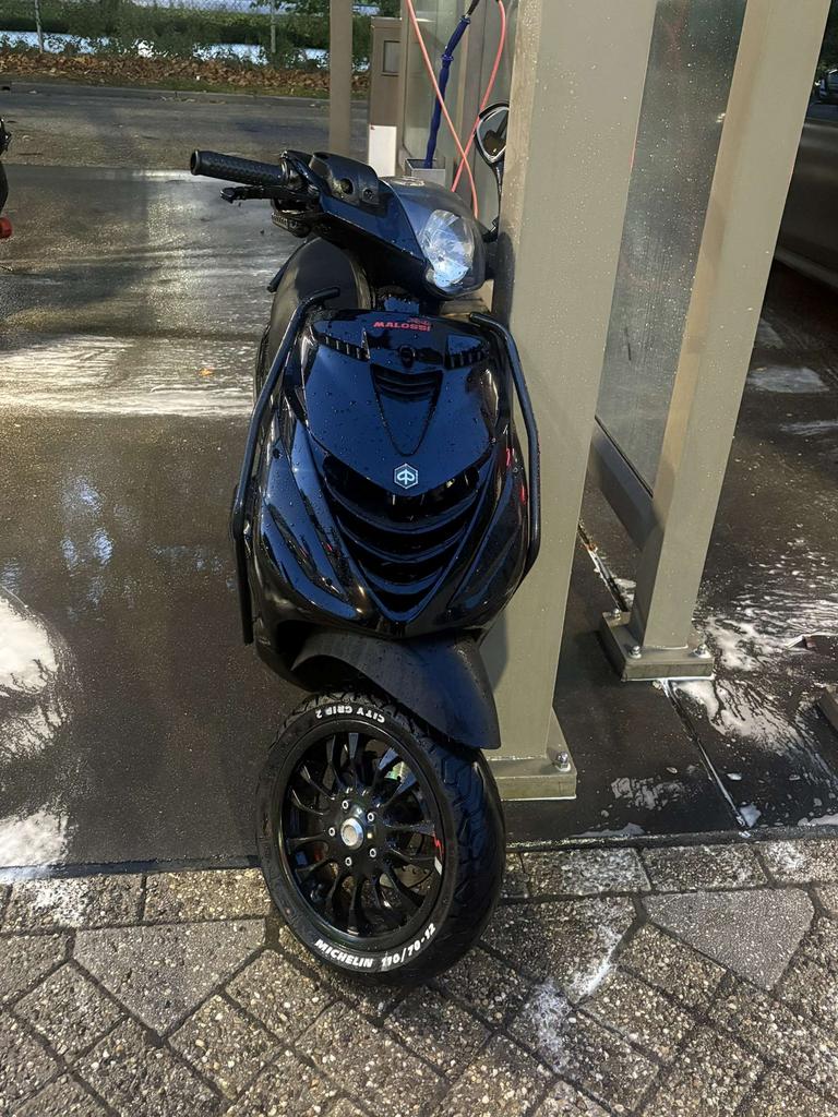 Zip 172 lc, Fietsen en Brommers, Scooters | Piaggio, Nieuw, Zip, Maximaal 45 km/u, Tweetakt, Ophalen