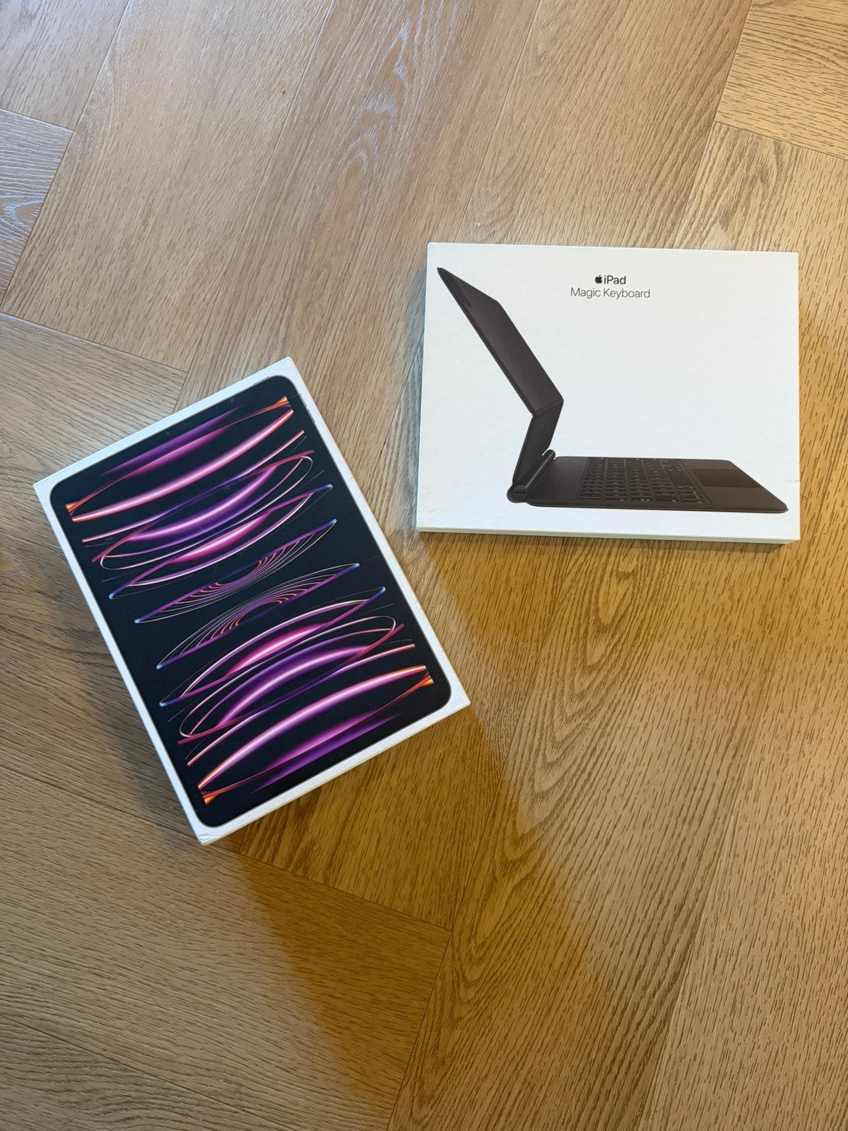 Apple iPad Pro 11-inch 256GB Space Gray + Magic Keyboard, Computers en Software, Apple iPads, Apple iPad, 11 inch, Ophalen of Verzenden