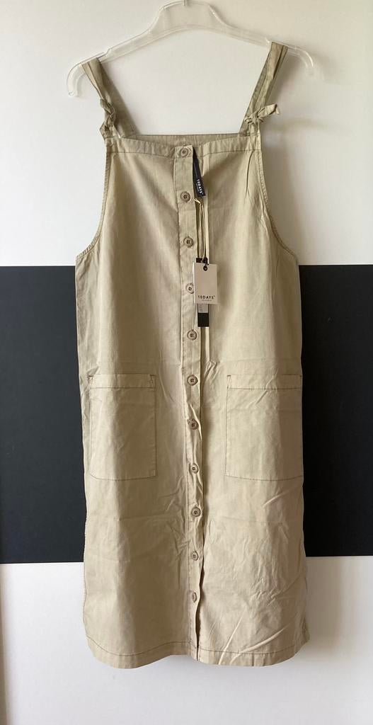 Nieuw Trendy Jurkje 10 DAYS (1), Ophalen of Verzenden, Nieuw, Beige, Korte mouw
