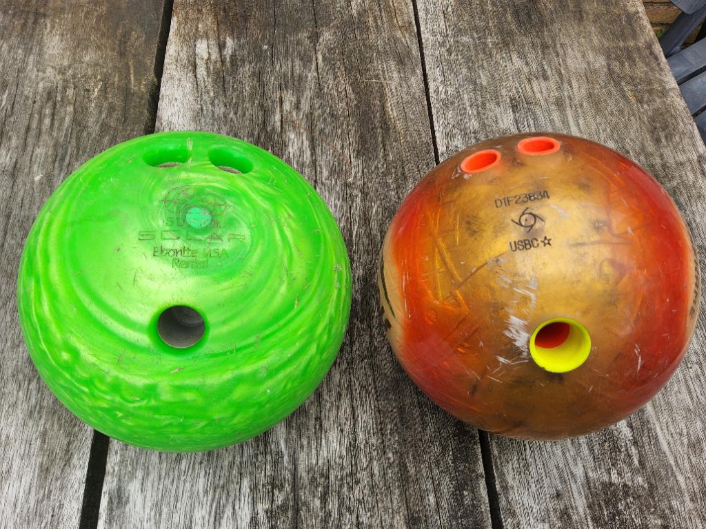 Bowlingballen, Sport en Fitness, Bowlen, Ophalen of Verzenden, Gebruikt, Bal