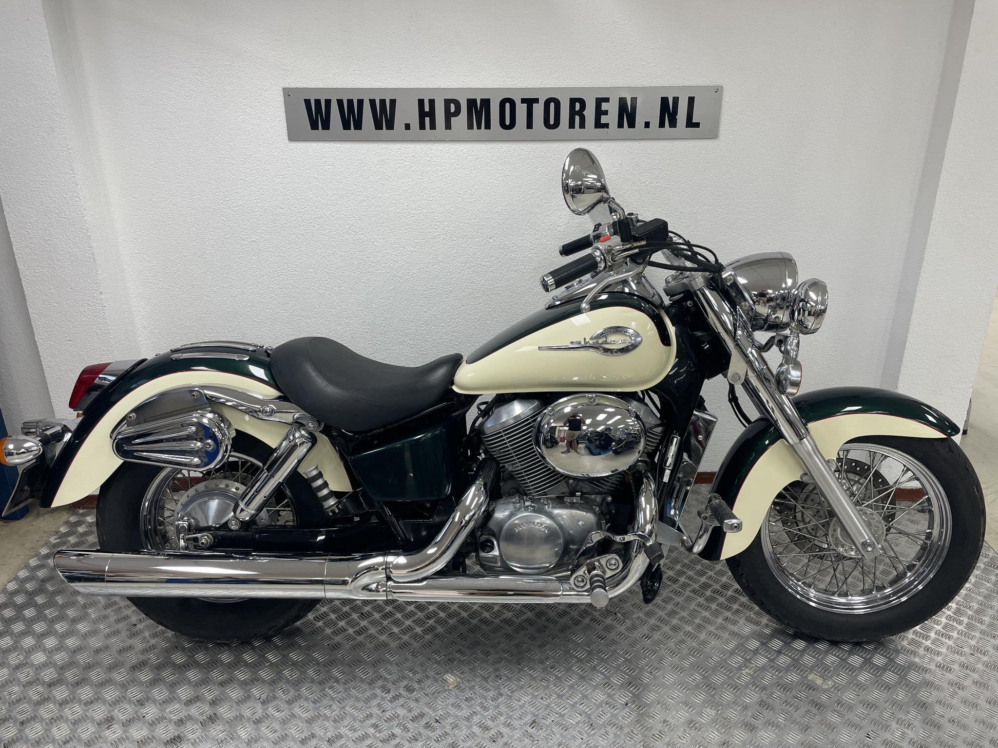 Honda VT750 VT 750 C2 SHADOW ACE BOVAGGARANTIE, Rivium Boulevard 222-11
2909 LK  Capelle aan den Ijssel, NL, 745 cc, Chopper, Bedrijf