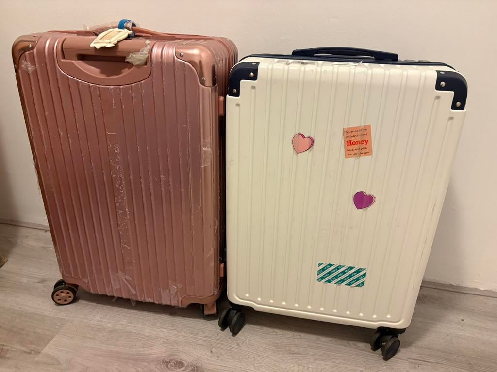 2x 26 inch koffers te koop – €10 per stuk, Ophalen, Zo goed als nieuw, Overige materialen, 70 cm of meer