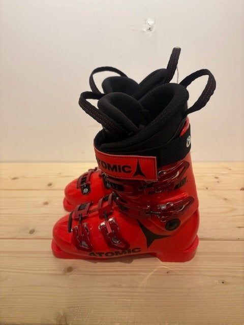 Atomic Redster STI 70 Kinder Race Skischoenen maat 24,5(38), Info@atomic.com, 100 tot 140 cm, Atomic Austria GmbH, Atomic Straße 1, 5541 Altenmarkt im Pongau, Oostenrijk
