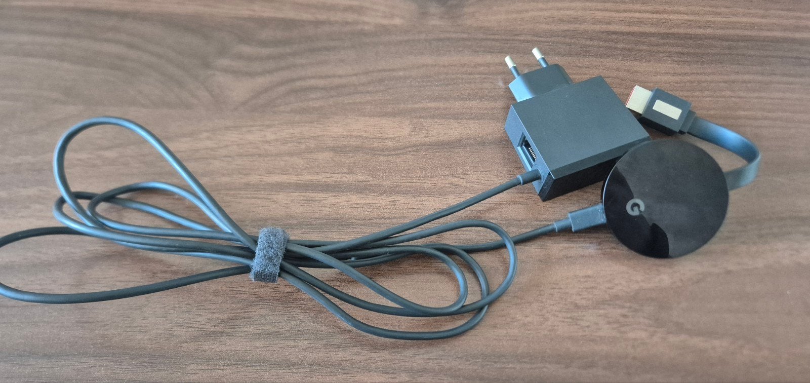 Chromecast Ultra 4K - Stream in Ultra HD, Audio, Tv en Foto, Ophalen of Verzenden, Zo goed als nieuw, HDMI