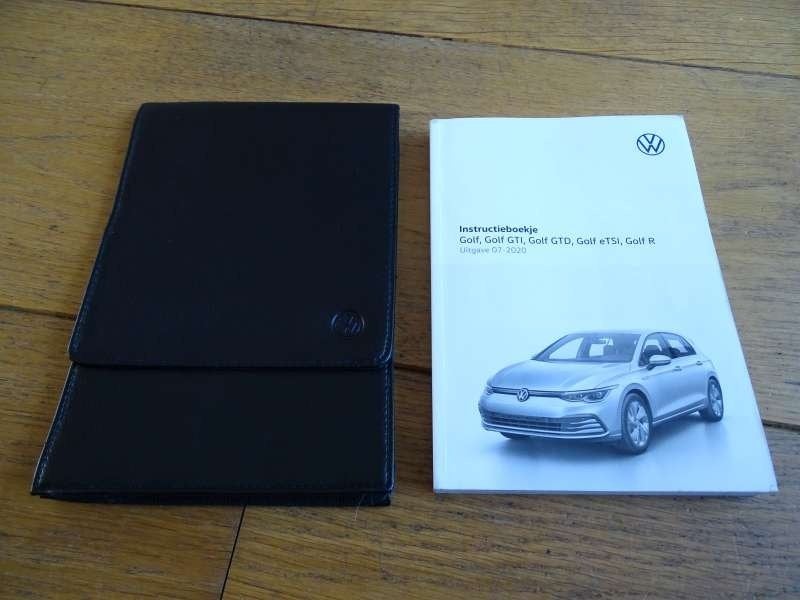 Volkswagen Golf 8 - Boordmap Handleiding - NL - Origineel, Verzenden