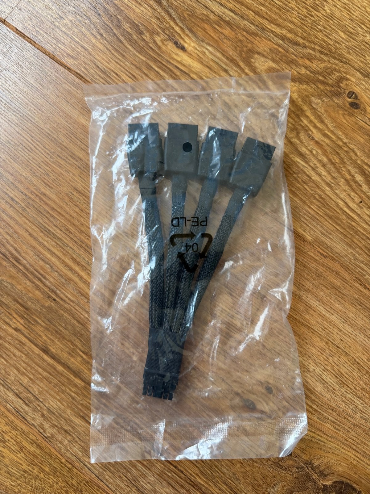 Nvidia 12vhpwr 12+4pin Pcie 5.0 To 4x8pin(6+2p)Power Adapter, Ophalen of Verzenden, Nieuw