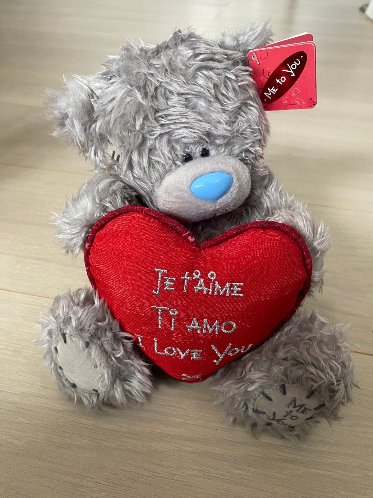 Me To You Teddy knuffelbeer met hartje - Nieuw, Verzamelen, Ophalen of Verzenden, Nieuw, Stoffen beer, Me To You