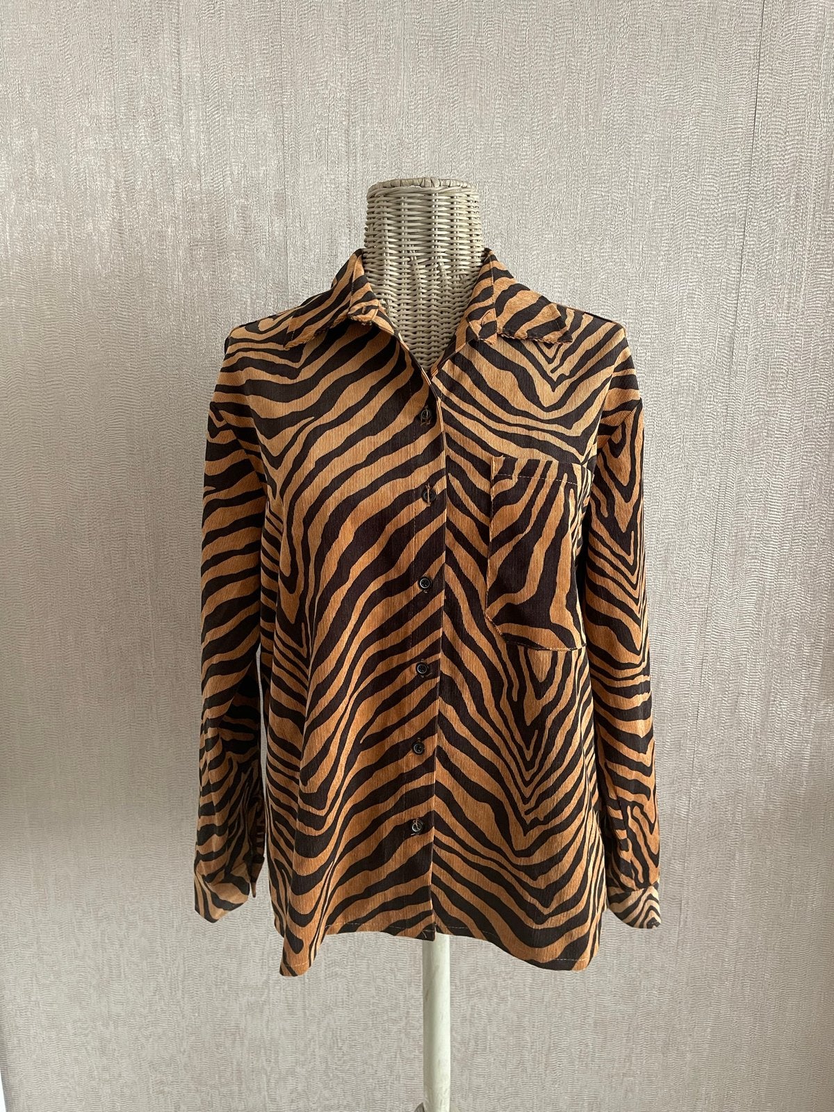 Bien bleu Zebra Print Blouse Maat M, Kleding | Dames, Blouses en Tunieken, Ophalen of Verzenden, Zo goed als nieuw, Maat 38/40 (M)