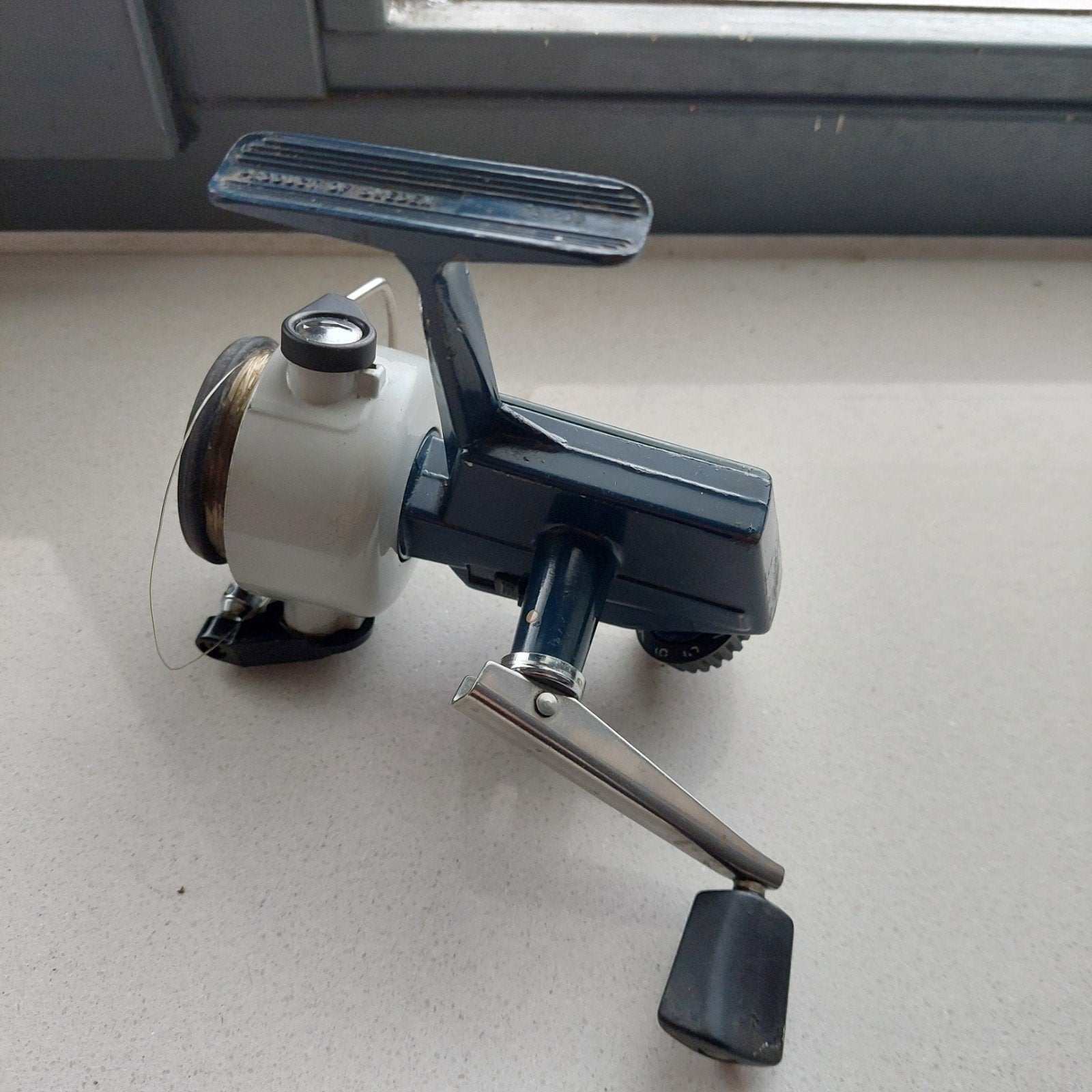 Hele nette Abu Cardinal 40 te koop, Watersport en Boten, Hengelsport | Algemeen, Ophalen of Verzenden, Zo goed als nieuw, Molen
