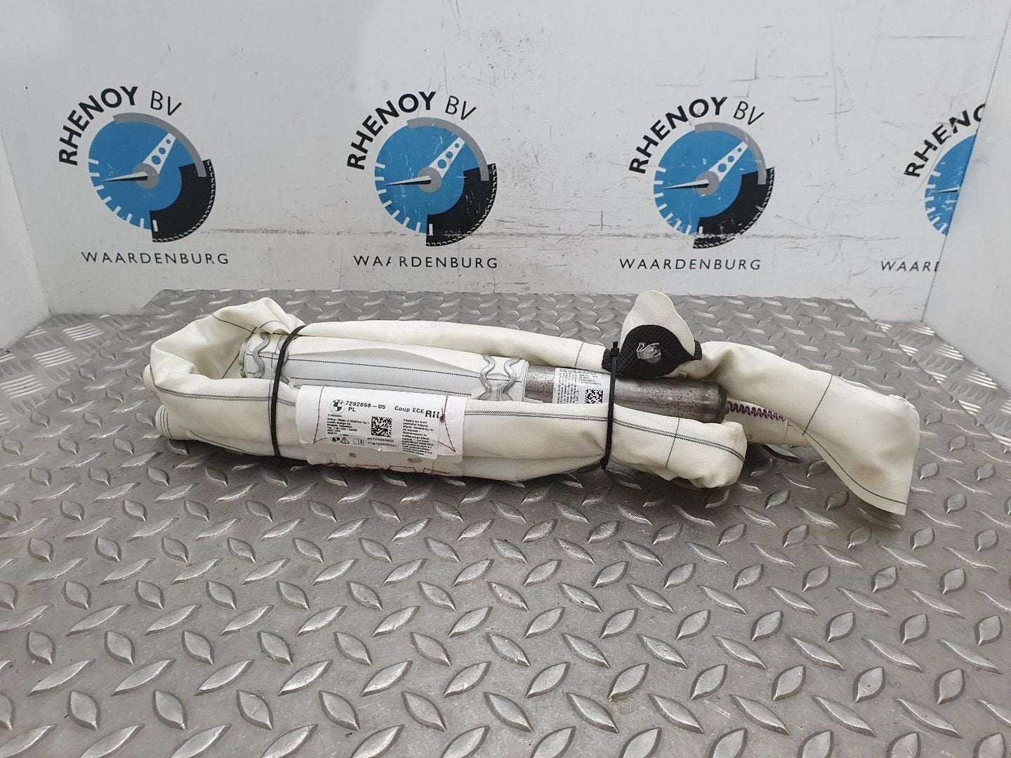 BMW 2 SERIES AIRBAG RECHTS 72127292898, 7292898 2020, Ophalen of Verzenden, Gebruikt, Stiba lid