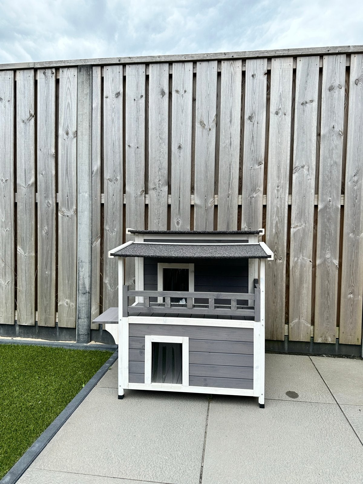 Groot houten kattenhuis voor buiten, Ophalen, Nieuw