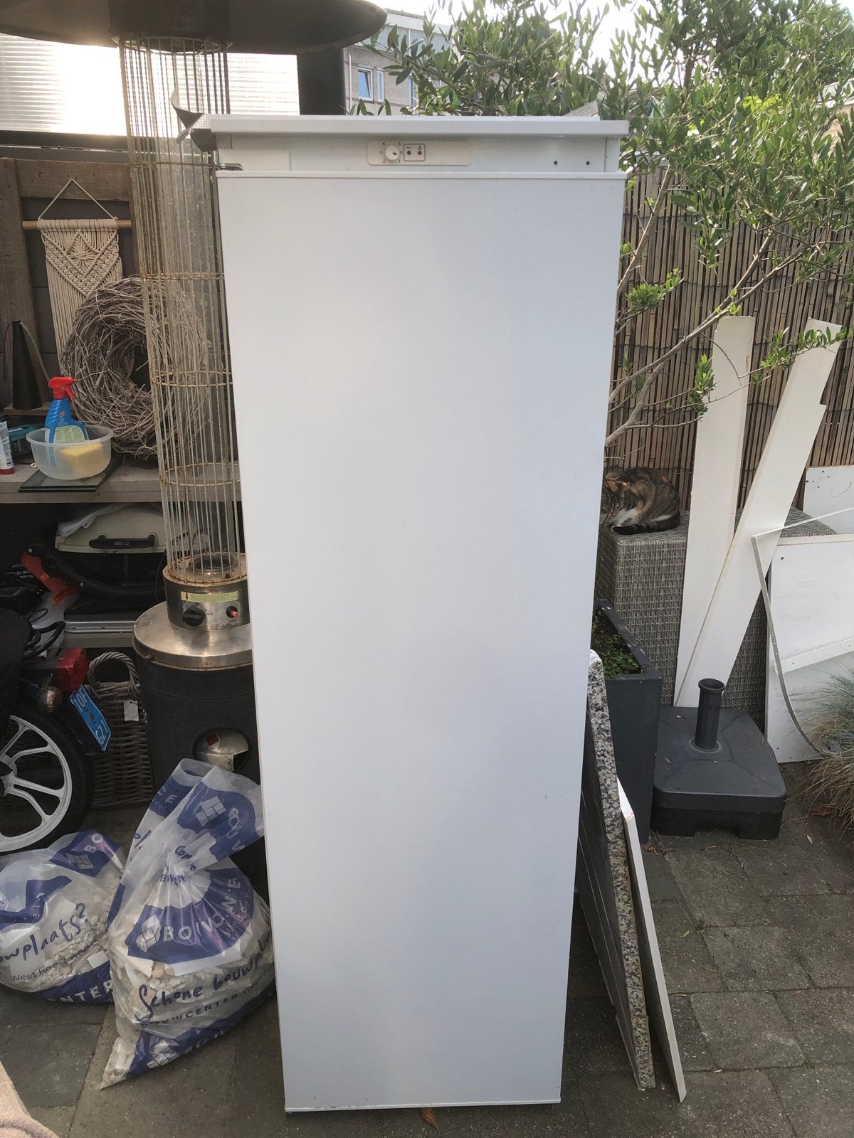 Te koop inbouw vrieskast met 8 lades, Witgoed en Apparatuur, Vriezers en Diepvrieskisten, Gebruikt, Minder dan 60 cm, 160 cm of meer