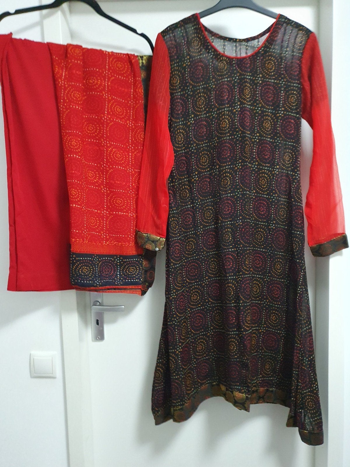 Prachtige Indiase Salwar Kameez jurk broek dupetta Maat M, Kleding | Dames, Maat 38/40 (M), Overige typen, Meerkleurig, Ophalen of Verzenden