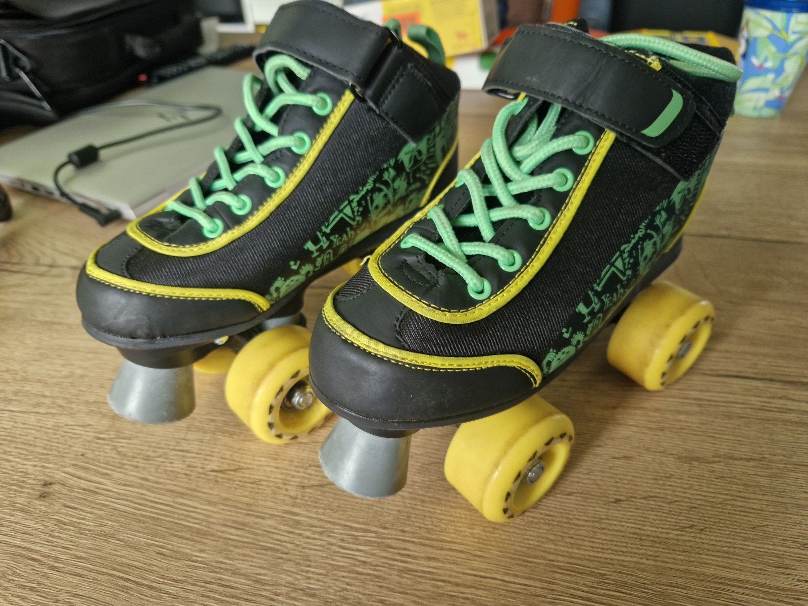 Crivit rolschaatsen maat 31-32, zwart/groen, Kinderen en Baby's, Speelgoed | Buiten | Rolschaatsen, Kinderen, Ophalen of Verzenden