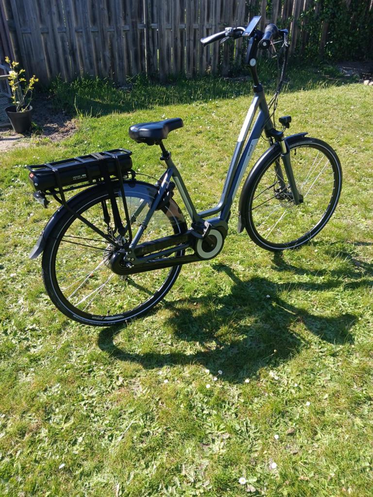 Amslod E-bike 2022 - 1700 km - 100 km actieradius, Fietsen en Brommers, Fietsen | Dames | Damesfietsen, Ophalen of Verzenden